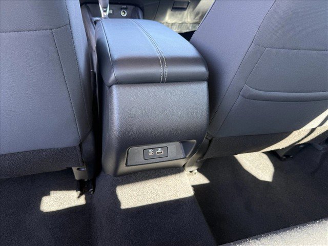 Used 2025 Nissan Altima 2.5 SV FWD image 24