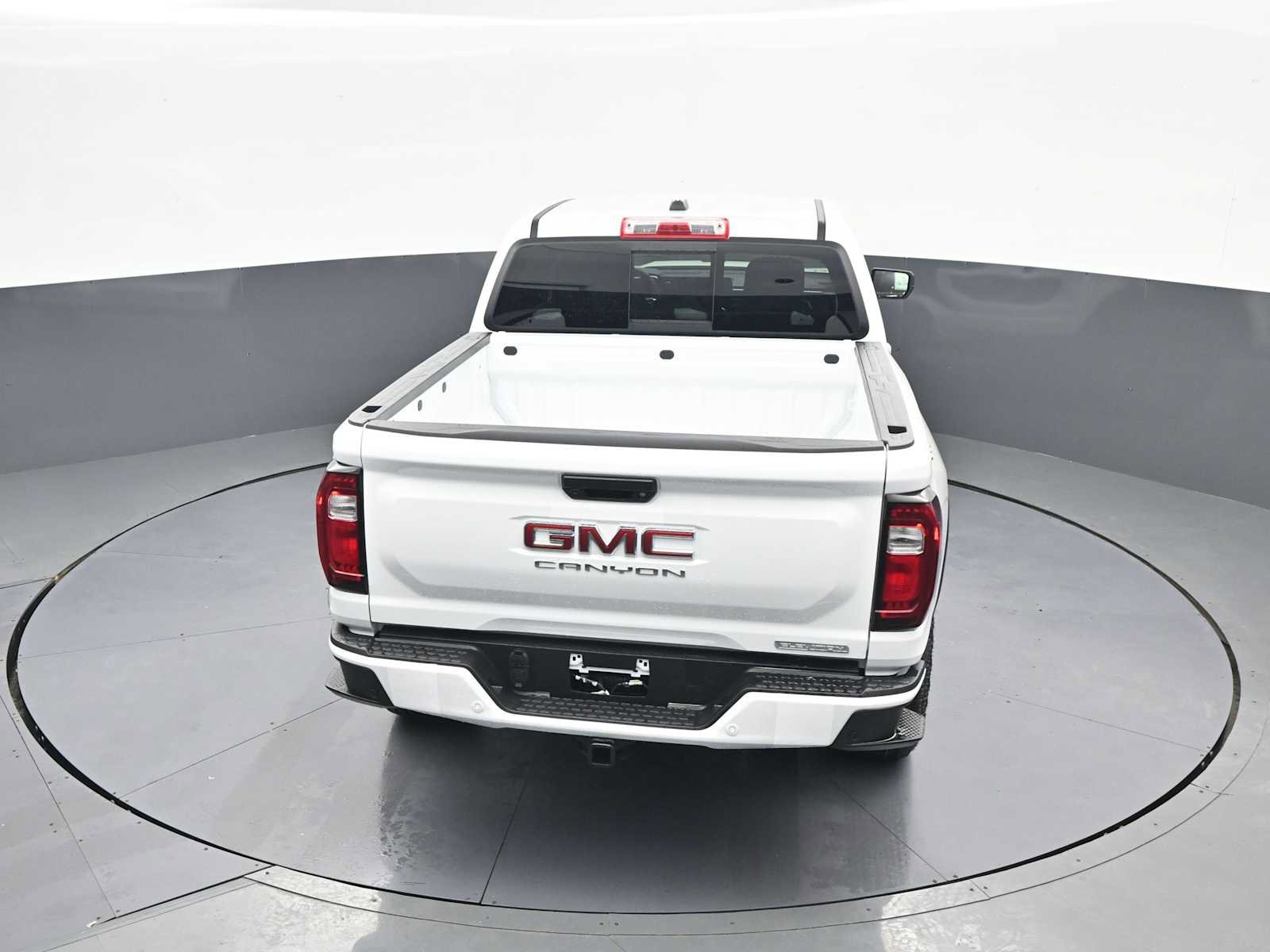 New 2026 GMC Canyon Elevation w/ Convenience Package image 30