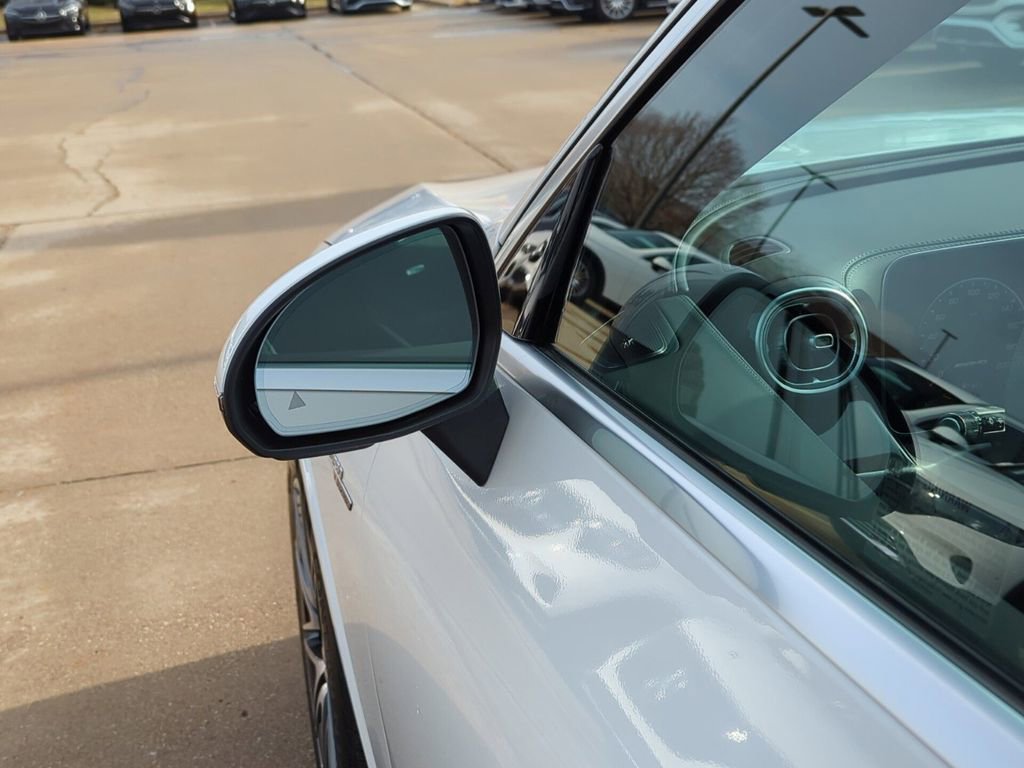 New 2025 Mercedes-Benz GLC 63 AMG S image 10