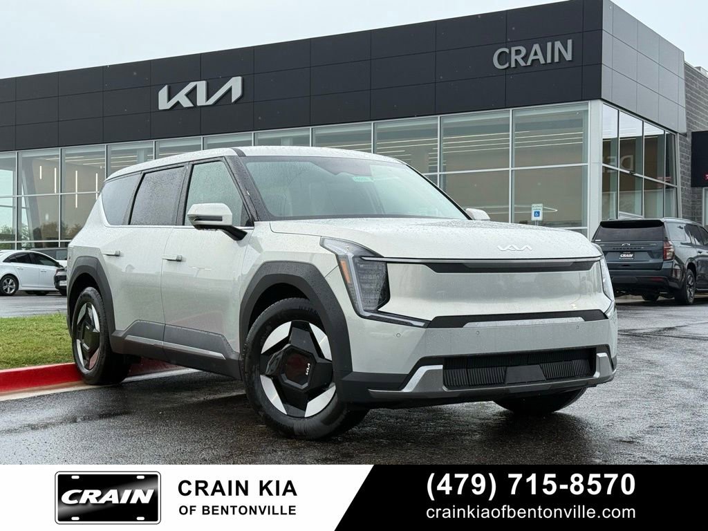 New 2026 Kia EV9 Light RWD image 1