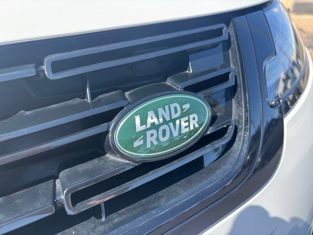 New 2026 Land Rover Range Rover Evoque Dynamic SE AWD/4WD image 18