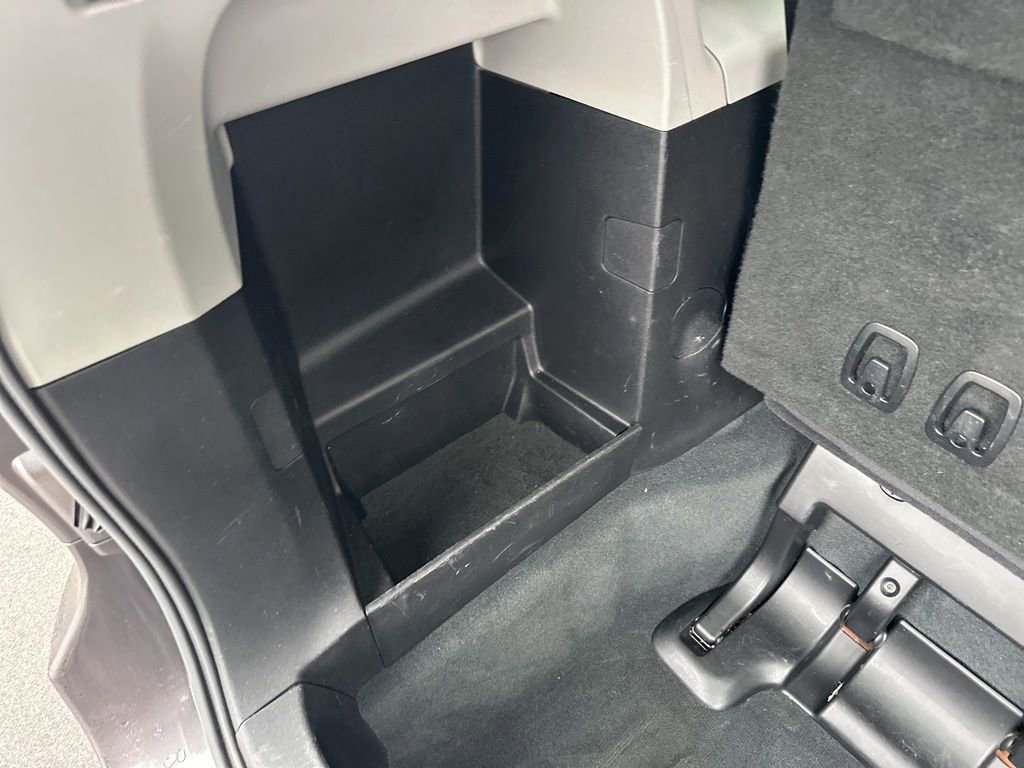 Used 2020 Toyota Sienna Limited Premium w/ Carpet Mat Package image 30