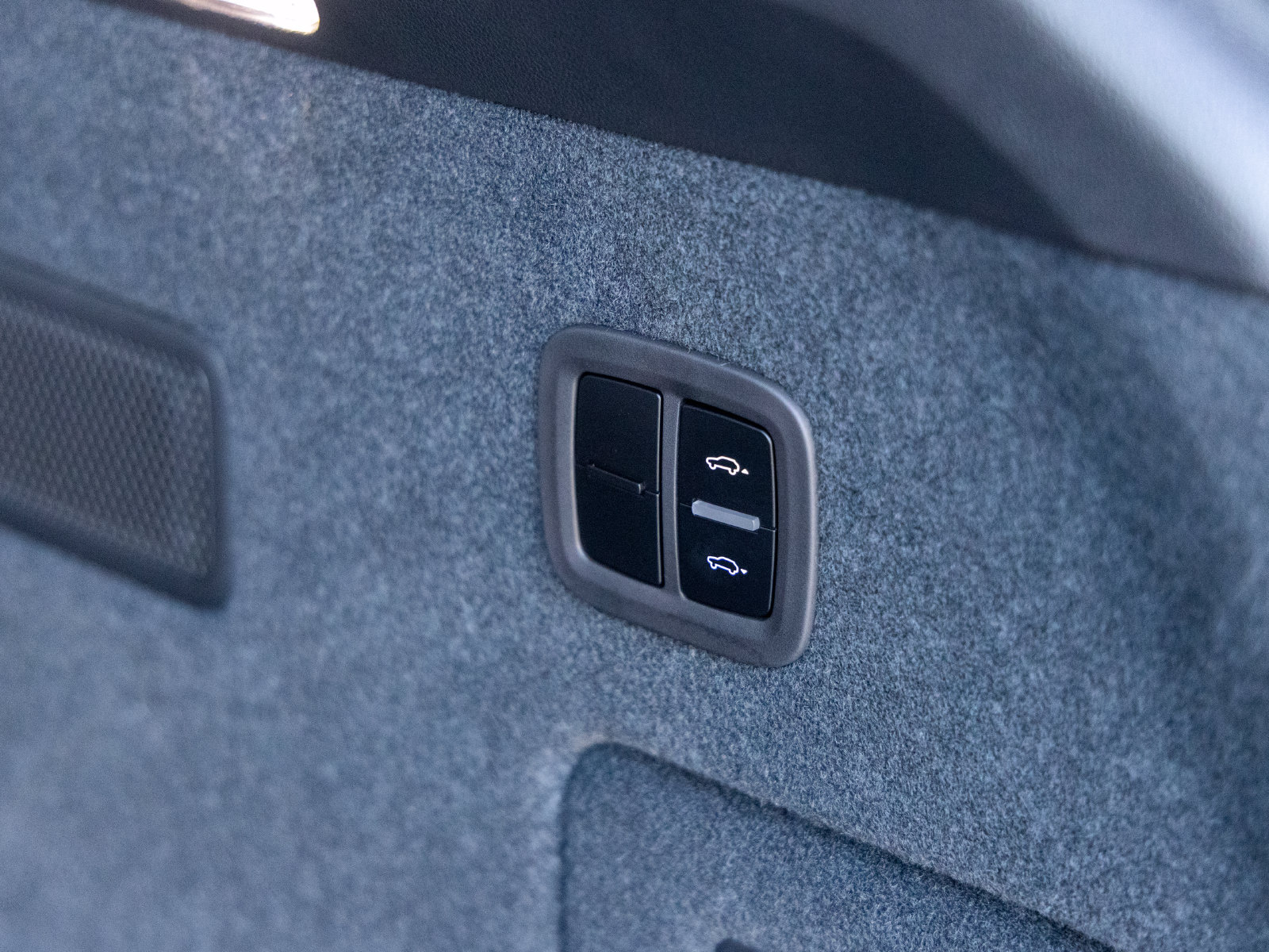 New 2025 Porsche Cayenne S AWD/4WD image 46