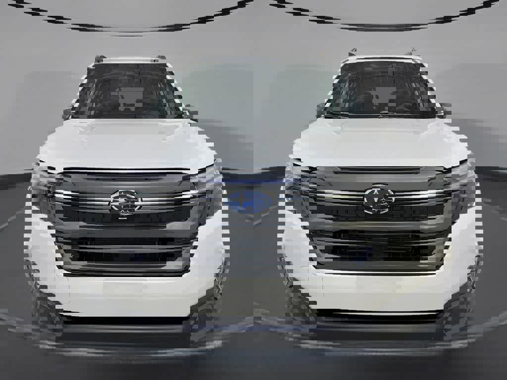 Used 2025 Subaru Forester Limited AWD/4WD image 8