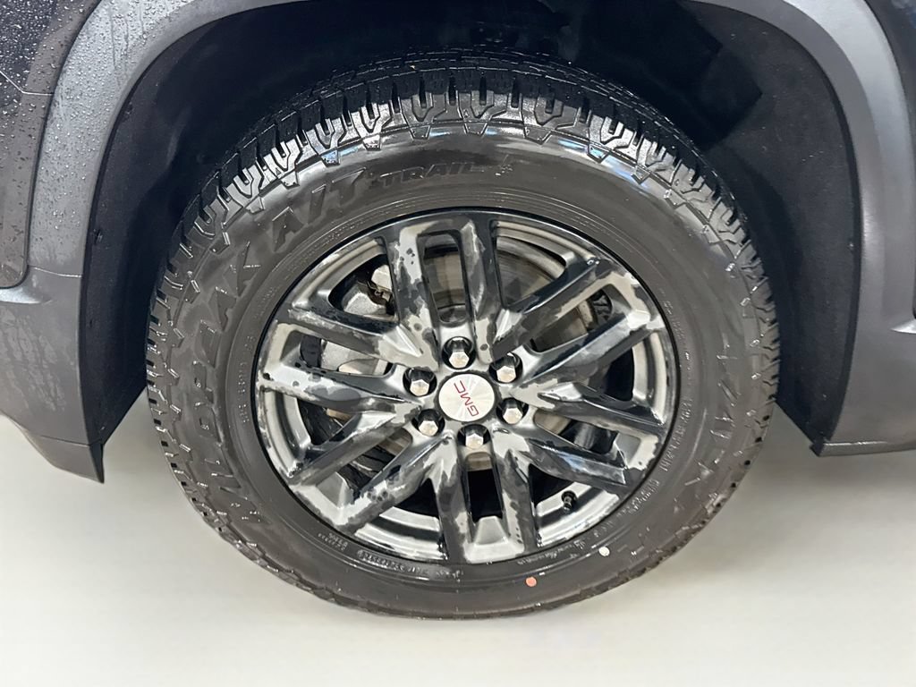 Used 2018 GMC Acadia SLT AWD/4WD image 36
