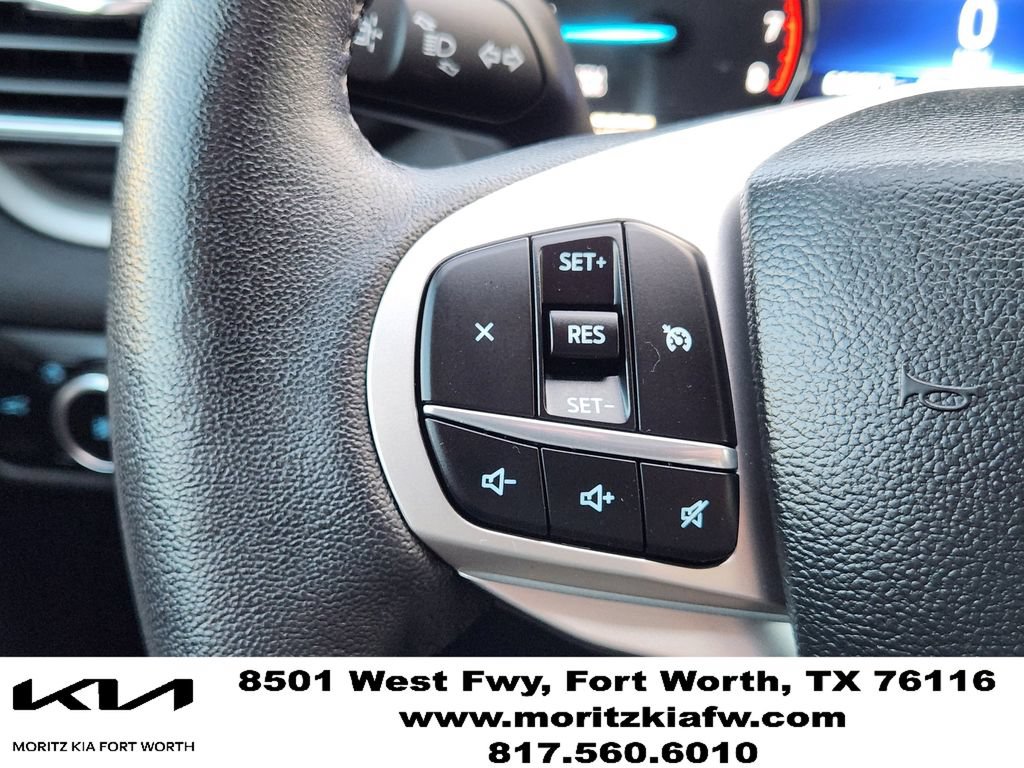 Used 2023 Ford Explorer XLT w/ Equipment Group 202A RWD image 23