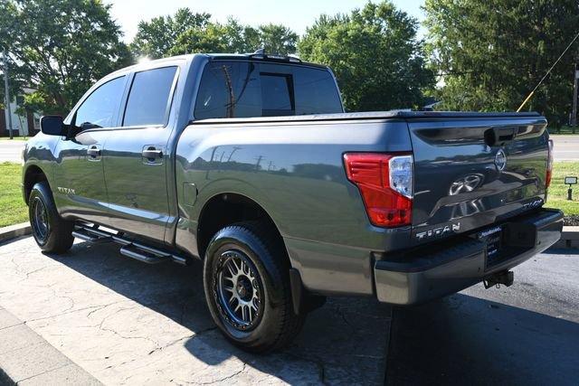 Used 2024 Nissan Titan SV AWD/4WD image 7