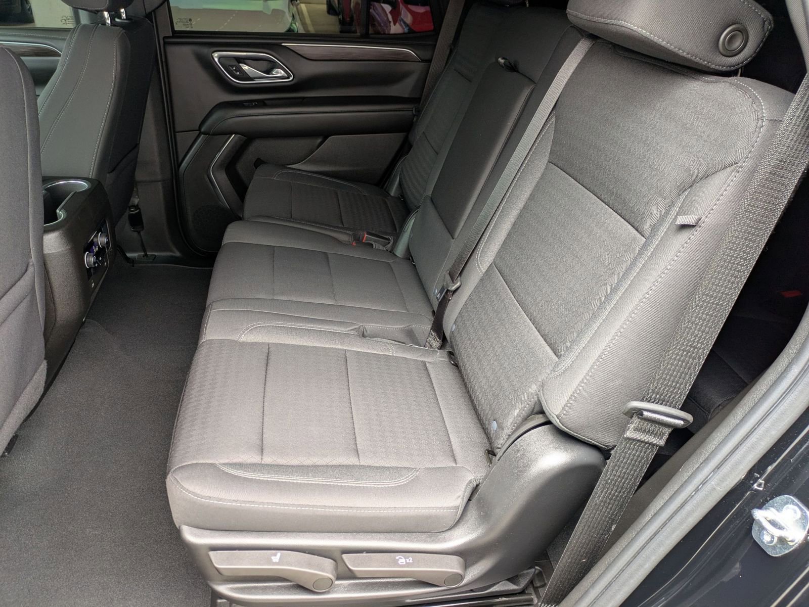 Used 2023 Chevrolet Tahoe LS RWD image 24