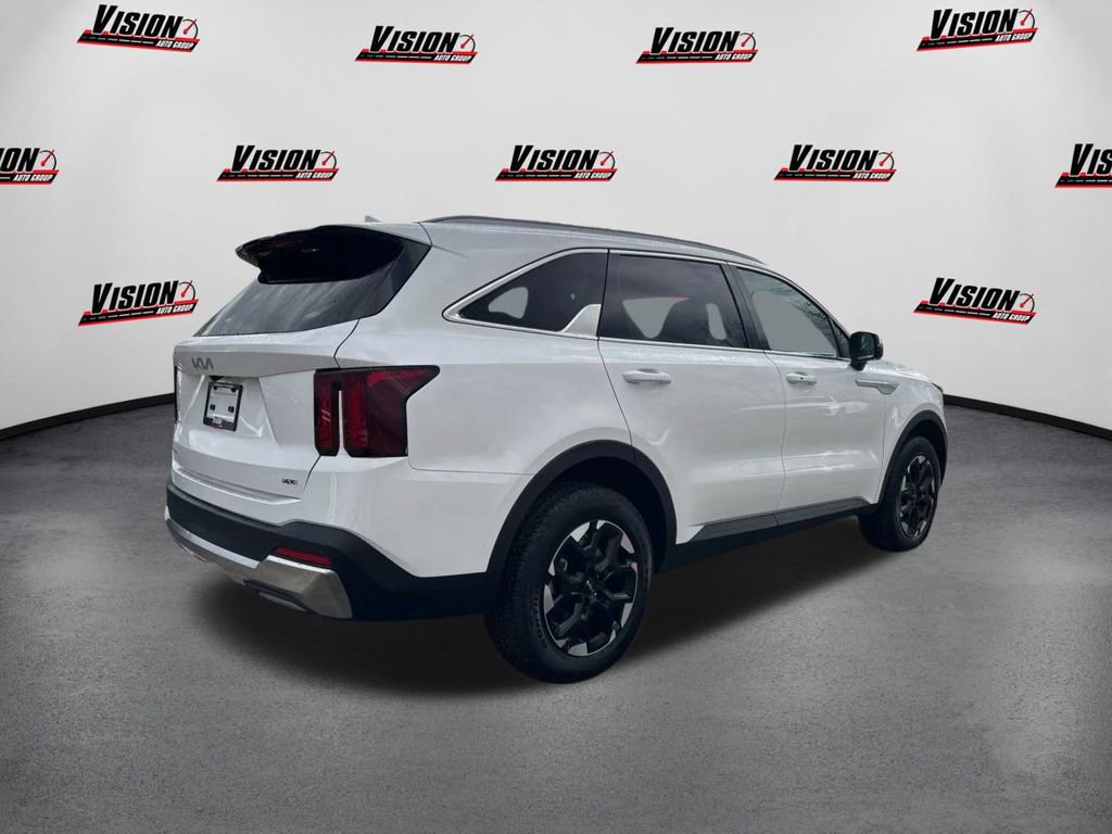 New 2026 Kia Sorento S w/ S Panoramic Sunroof Package image 5