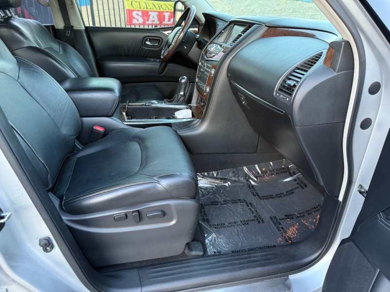 Used 2016 INFINITI QX80 Luxe w/ 22" Wheel Package image 24