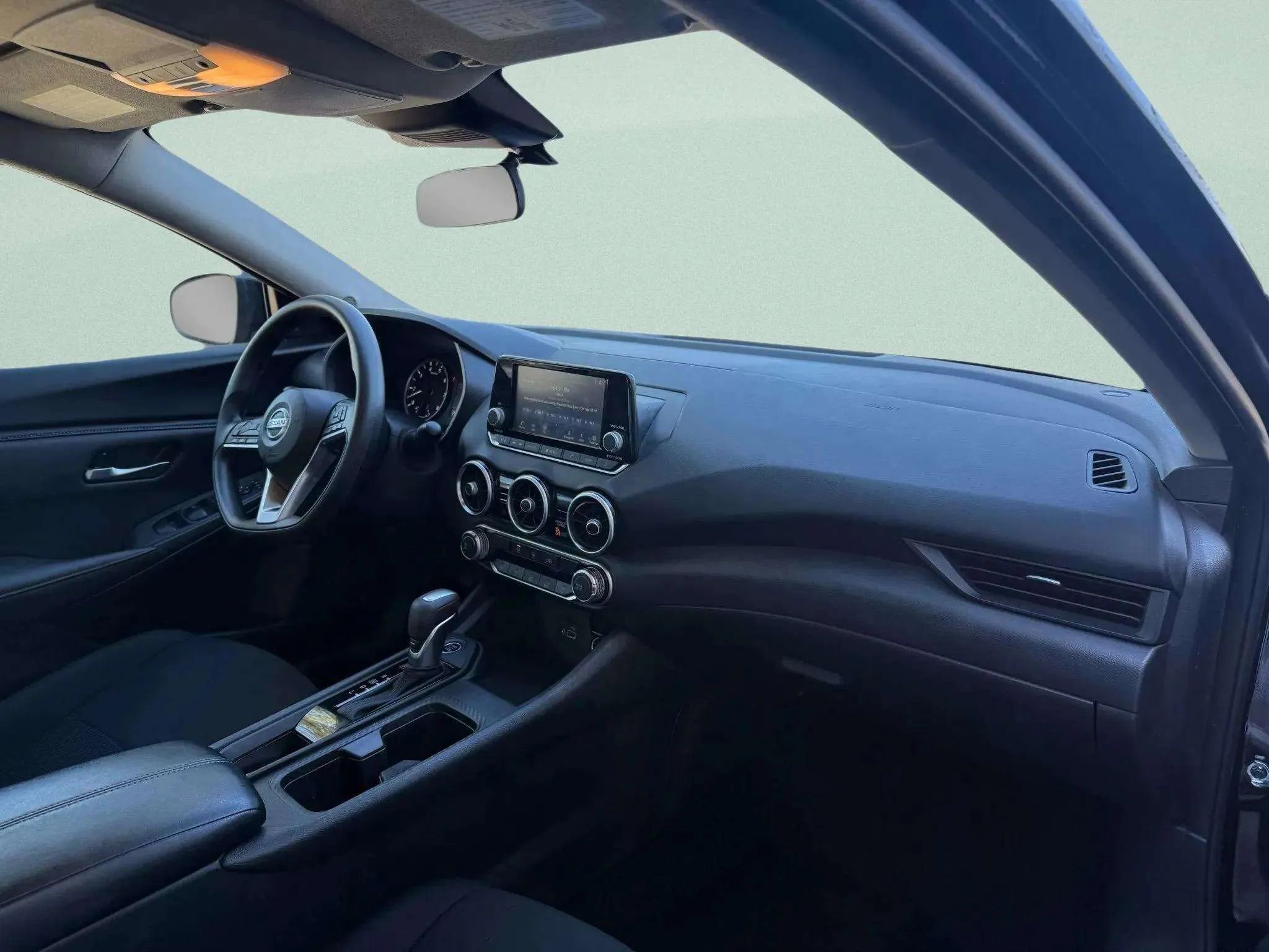 Used 2023 Nissan Sentra S image 7