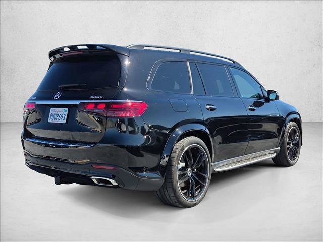 Used 2025 Mercedes-Benz GLS 580 4MATIC image 5