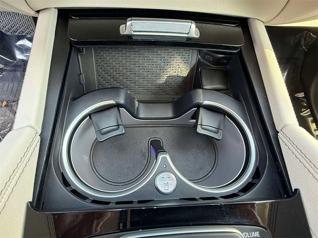 Used 2021 Mercedes-Benz GLS 450 4MATIC image 26