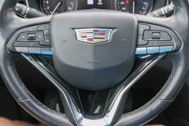 Used 2023 Cadillac XT6 Premium Luxury w/ Technology Package image 31
