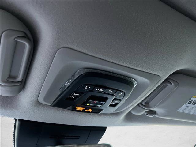 Certified 2026 Toyota Corolla Cross XLE w/ Convenience Package FWD image 20