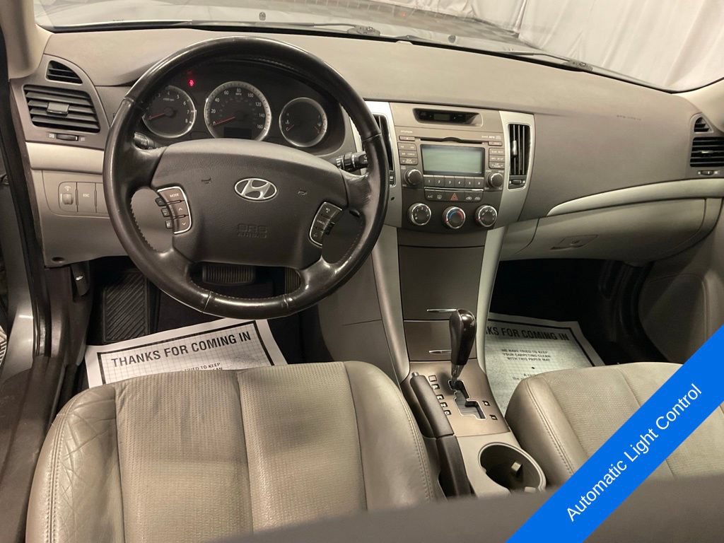 Used 2009 Hyundai Sonata SE FWD image 4