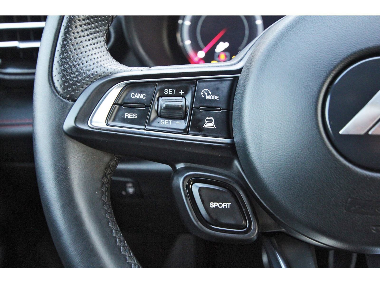 Used 2024 Dodge Hornet GT image 18