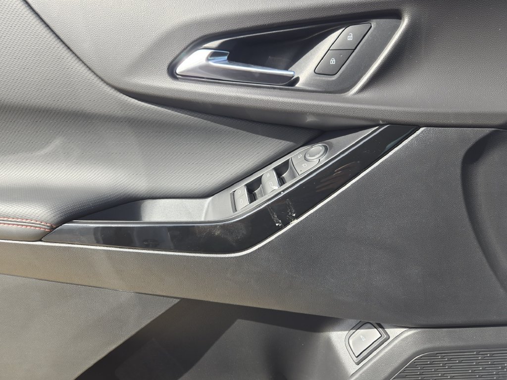 New 2027 Chevrolet Equinox RS FWD image 17