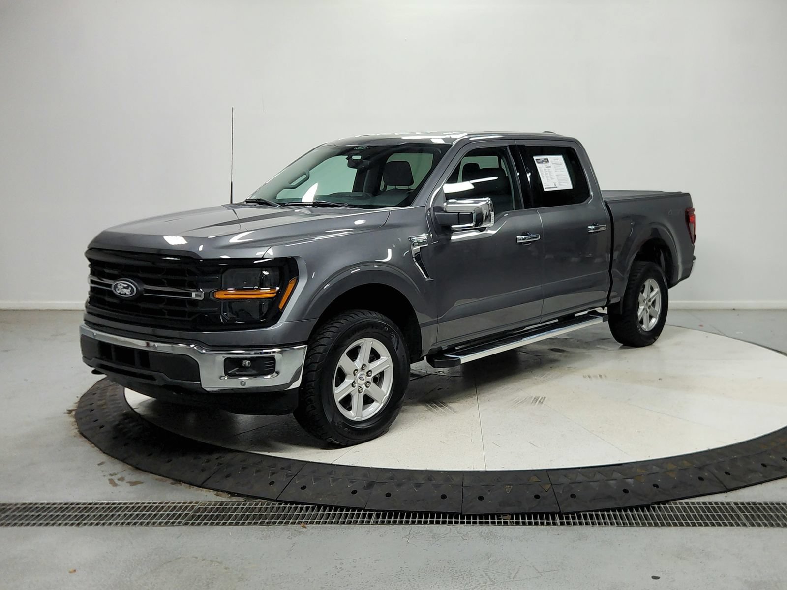 Used 2025 Ford F150 XLT w/ Equipment Group 302A MID AWD/4WD image 4