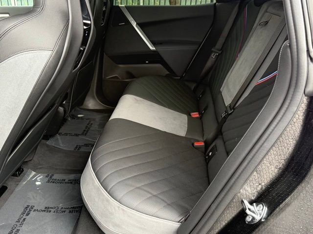Used 2026 BMW iX xDrive60 w/ M Sport Package image 33
