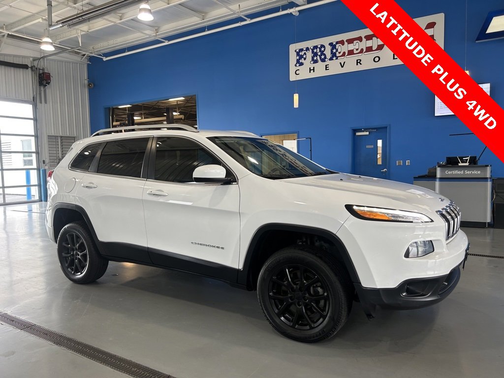Used 2018 Jeep Cherokee Latitude Plus w/ Cold Weather Group