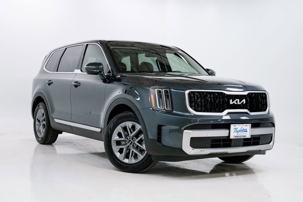 Certified 2023 Kia Telluride LX image 5