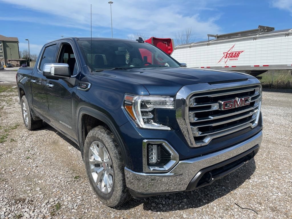 Used 2021 GMC Sierra 1500 SLT w/ SLT Premium Package image 4