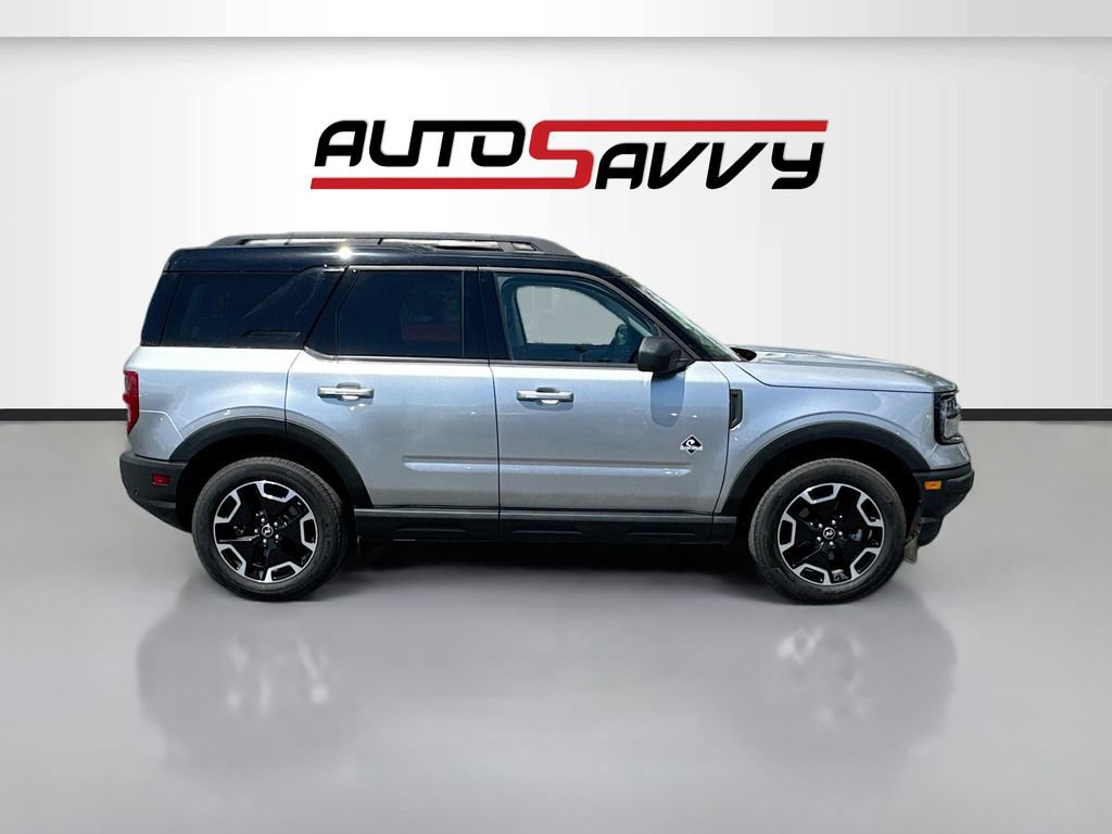 Used 2023 Ford Bronco Sport Outer Banks AWD/4WD image 8