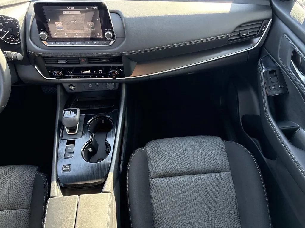 Used 2026 Nissan Rogue SV w/ Cold Weather Package FWD image 12