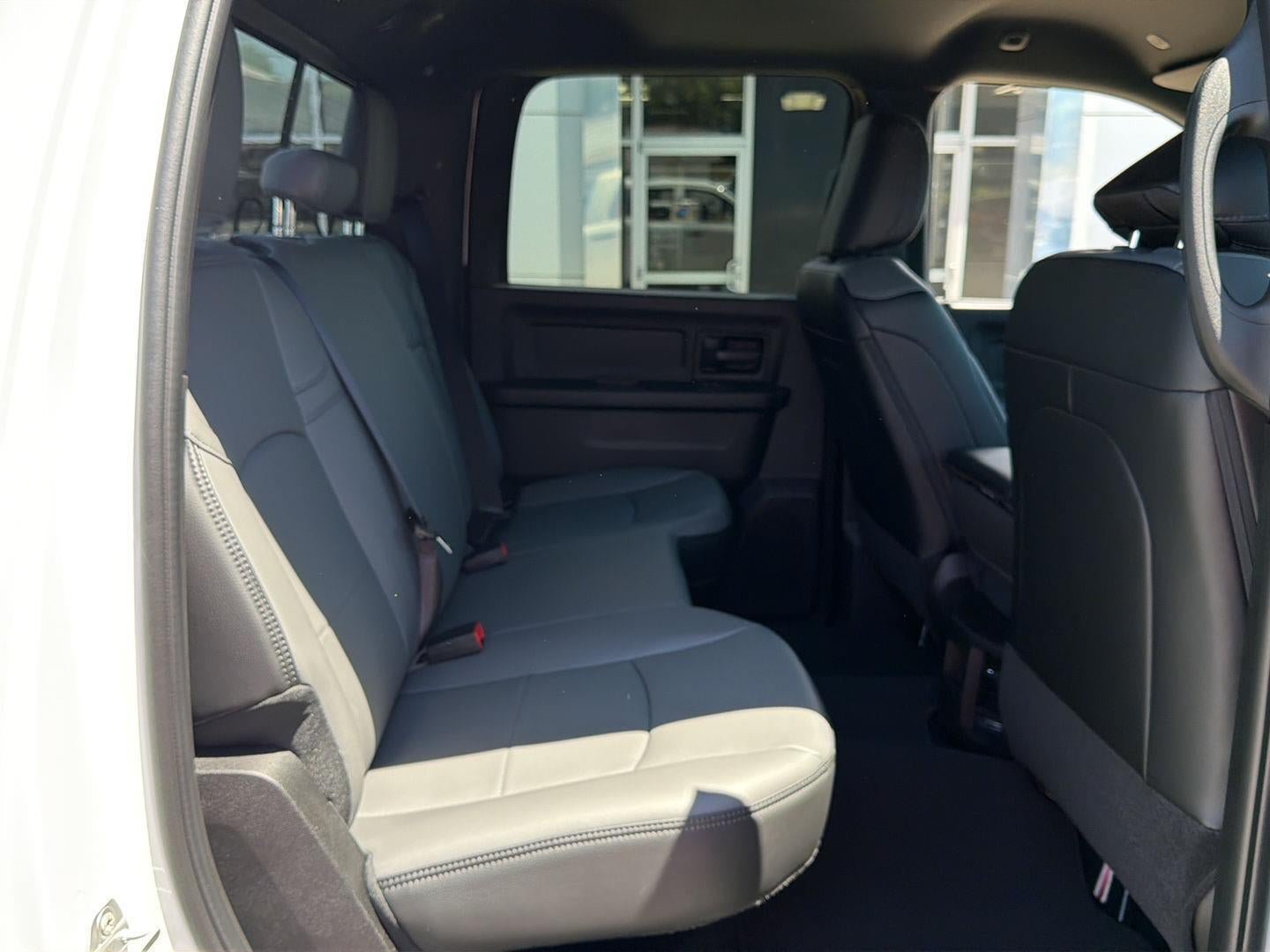 New 2026 RAM 3500 Tradesman AWD/4WD image 10