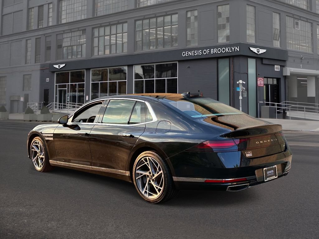 Used 2023 Genesis G90 3.5T AWD/4WD image 3