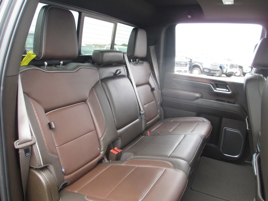 Used 2024 GMC Sierra 2500 Denali w/ Denali Reserve Package AWD/4WD image 27