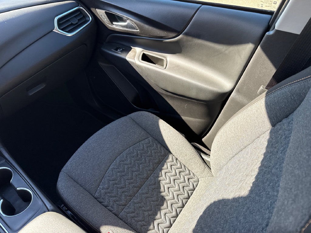 Used 2024 Chevrolet Equinox LT FWD image 15