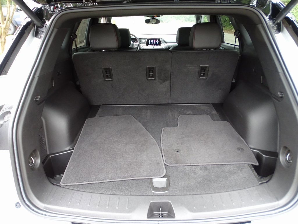 Used 2022 Chevrolet Blazer RS image 9