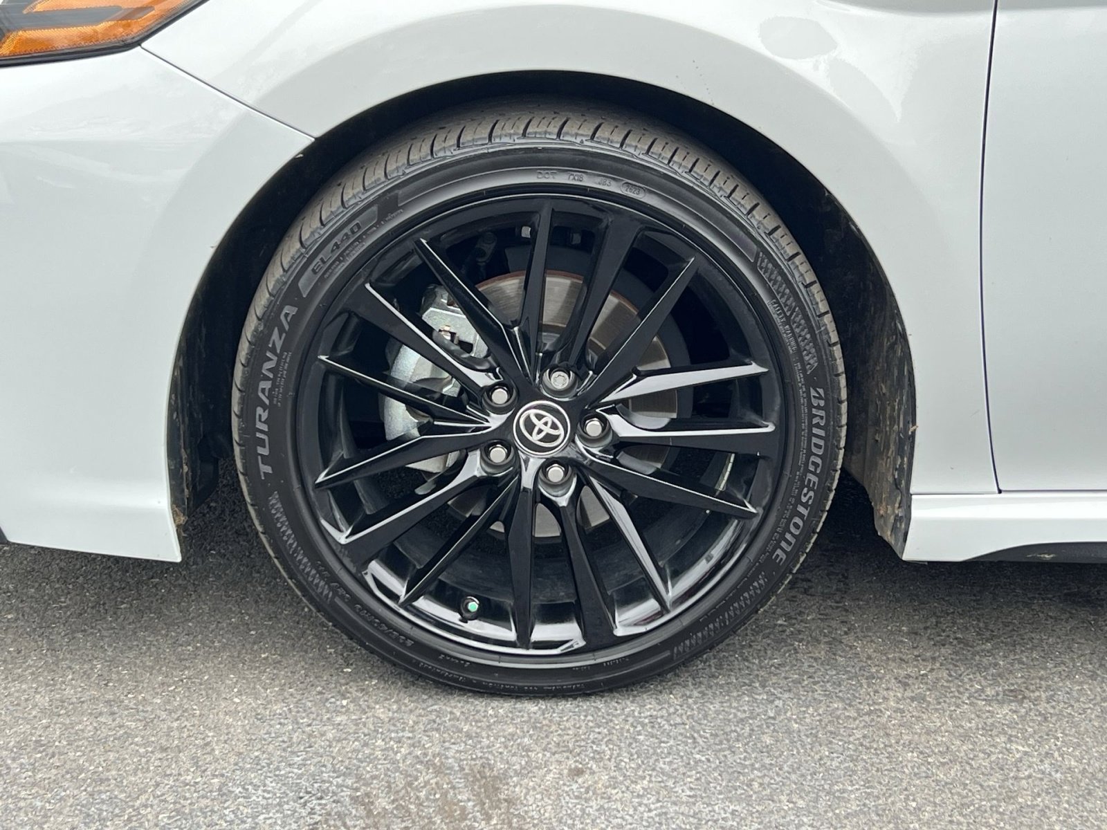 Used 2023 Toyota Camry XSE w/ Navigation Package image 9