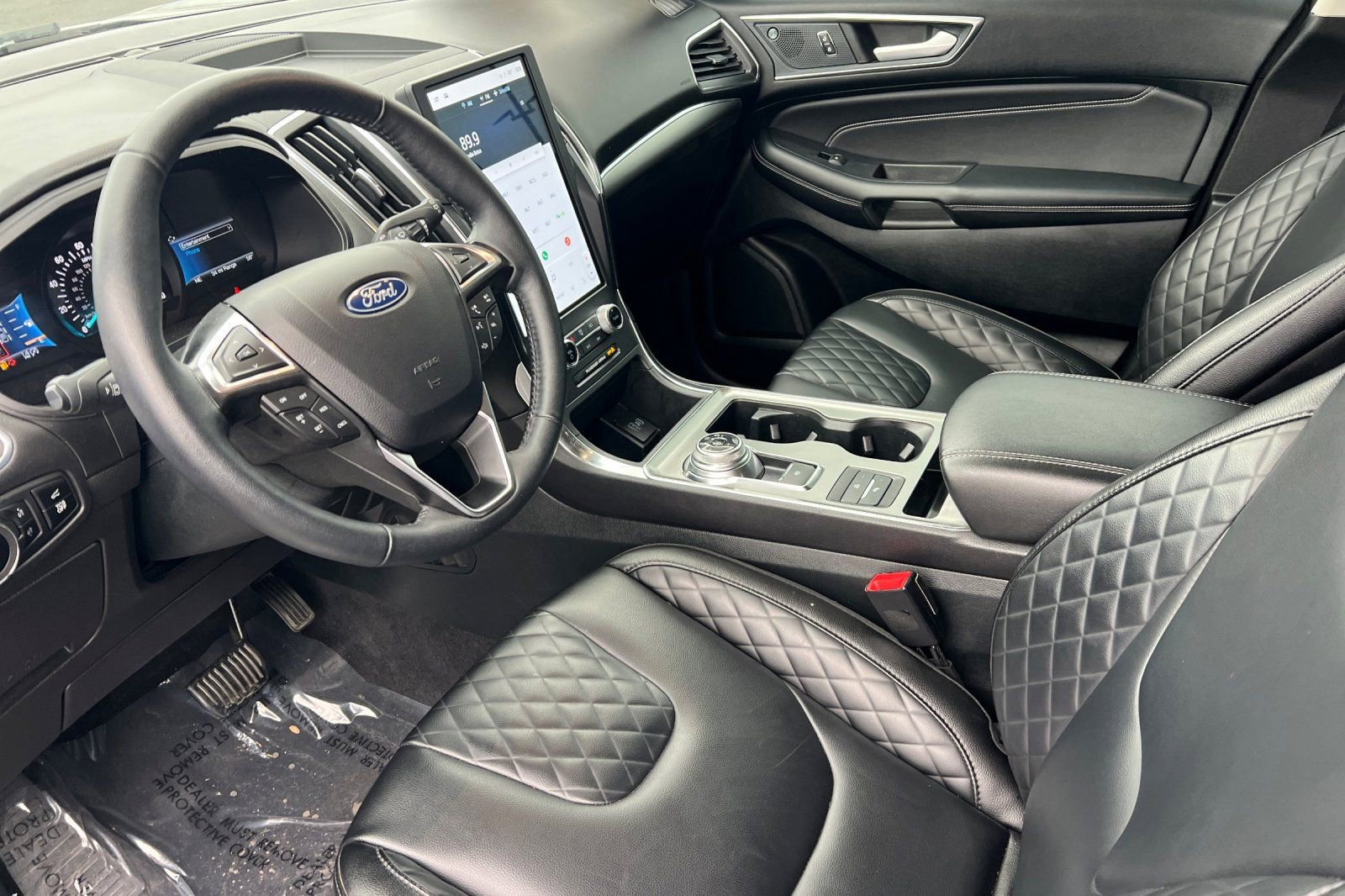 Used 2024 Ford Edge Titanium AWD/4WD image 7