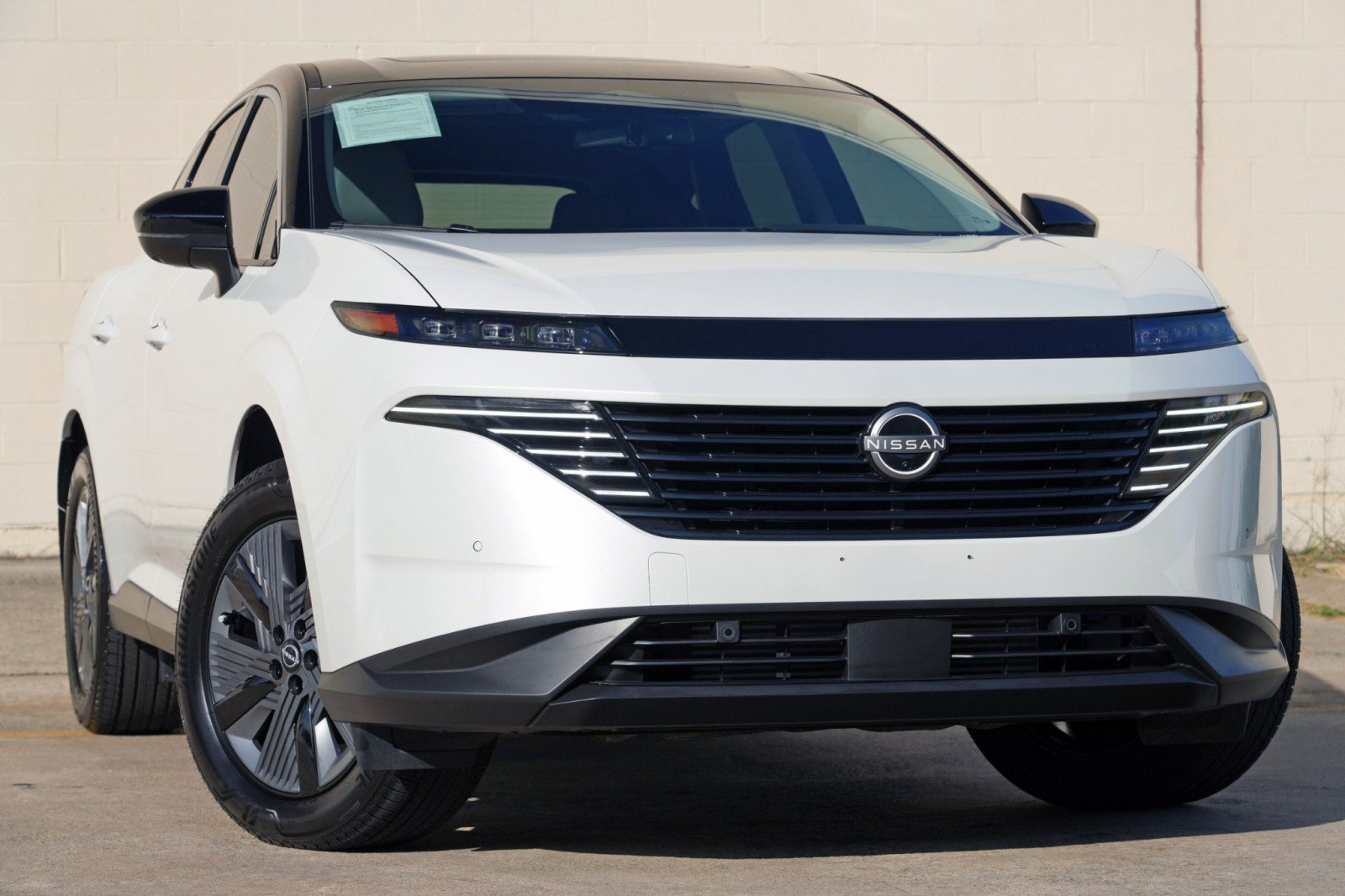 Used 2025 Nissan Murano SL AWD/4WD image 2