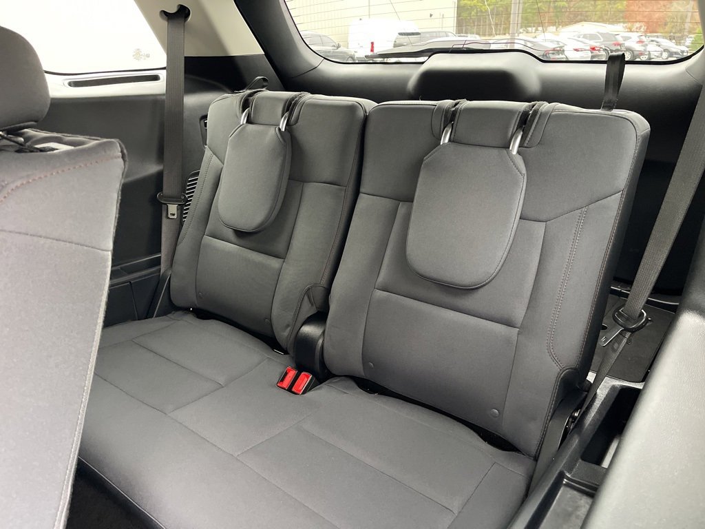 Used 2025 Ford Explorer Active image 21