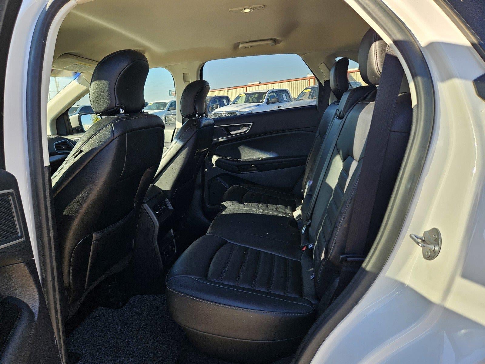 Used 2019 Ford Edge SEL w/ Equipment Group 201A FWD image 9