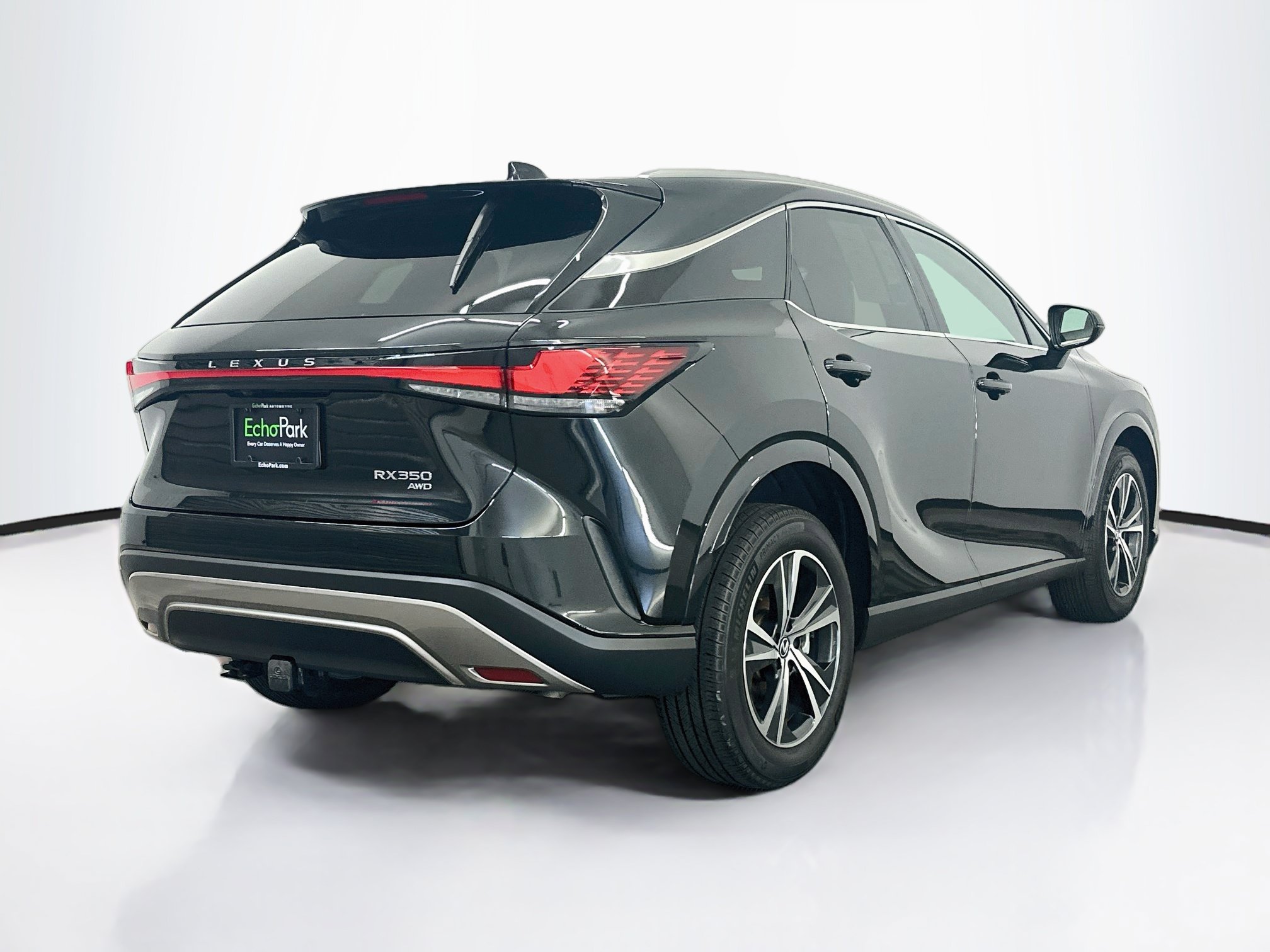 Used 2024 Lexus RX 350 Premium w/ Kick Sensor & Tow Package AWD/4WD image 9