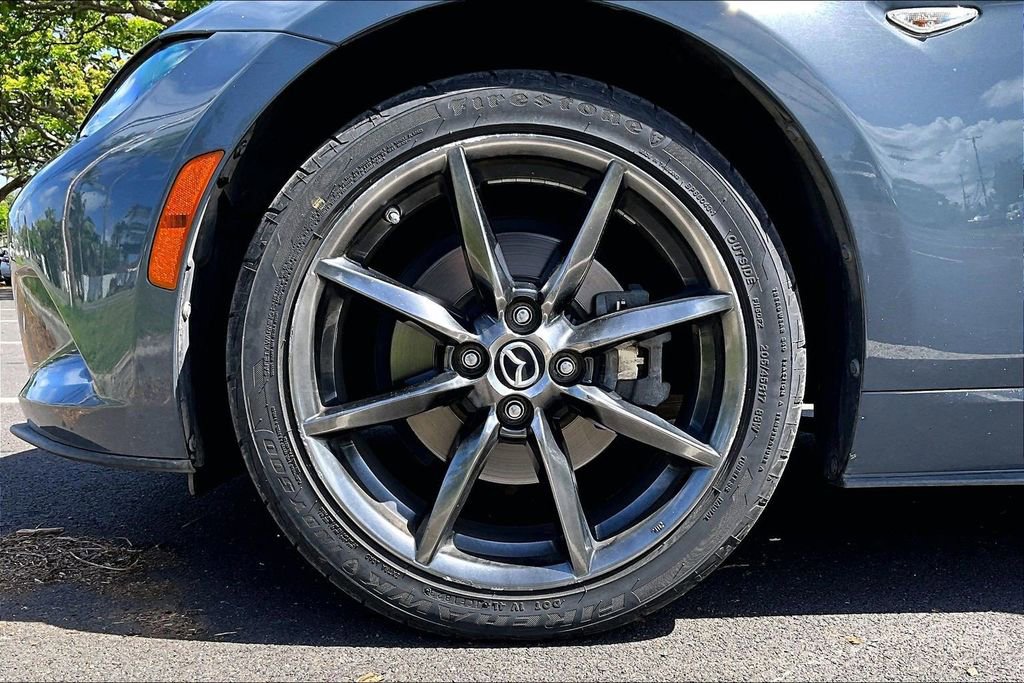 Used 2020 MAZDA MX-5 Miata RF Grand Touring RWD image 8
