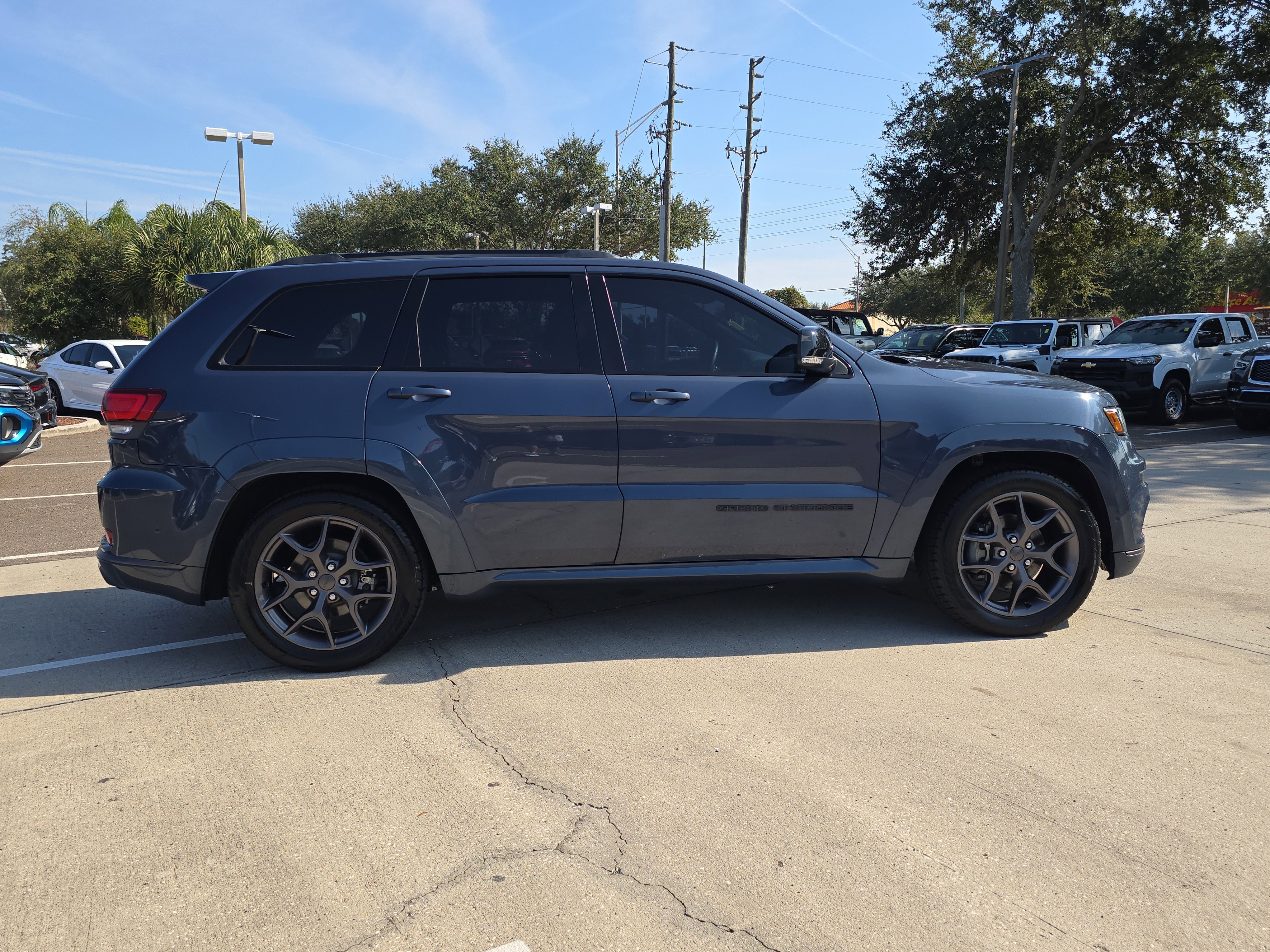 Used 2020 Jeep Grand Cherokee Limited X image 9