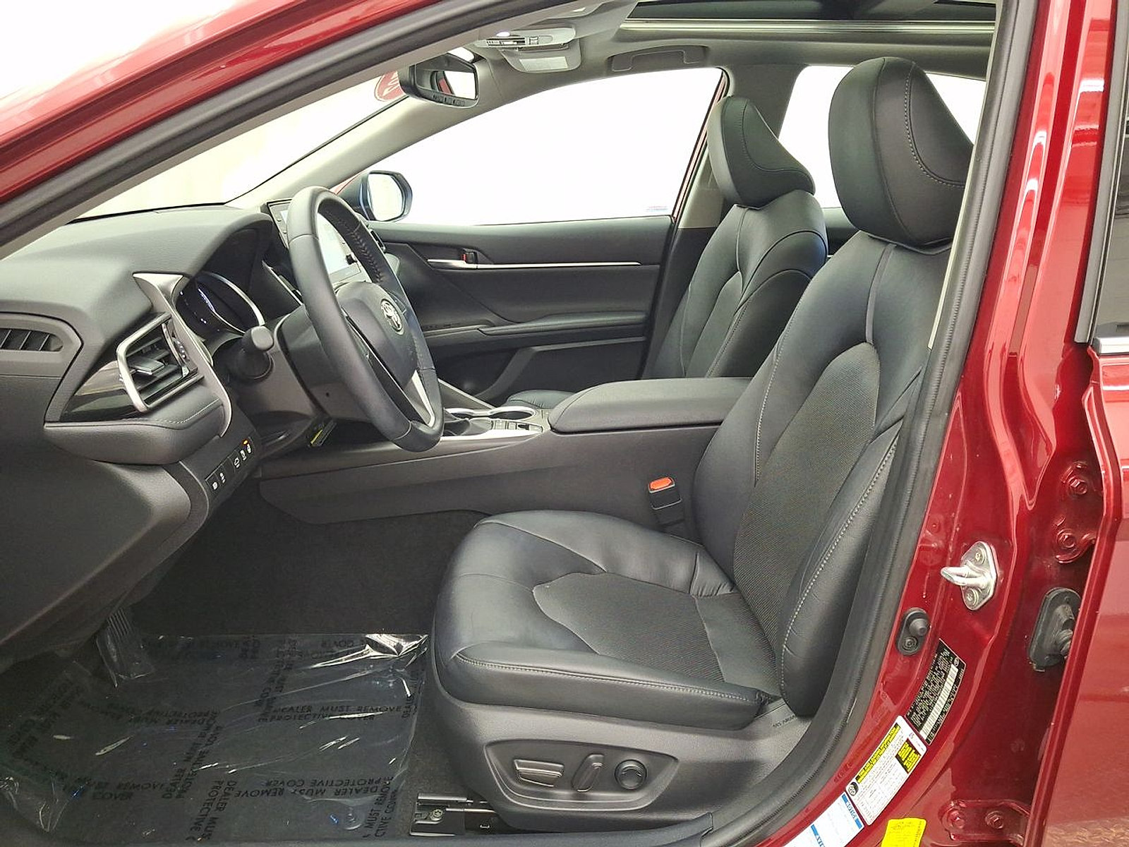 Certified 2021 Toyota Camry XLE AWD/4WD image 15