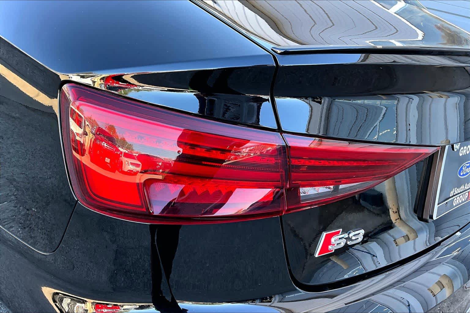 Used 2020 Audi S3 Premium Plus w/ Premium Plus Package AWD/4WD image 28