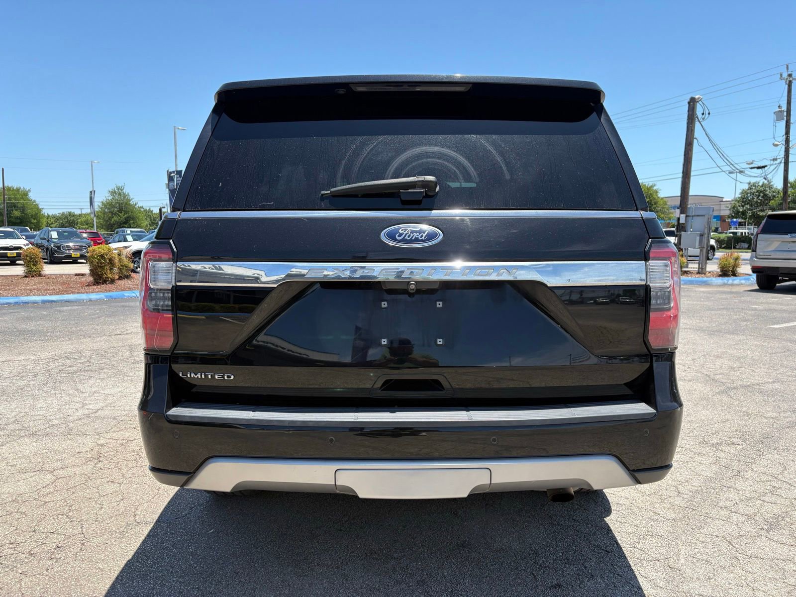 Used 2018 Ford Expedition Limited w/ Equipment Group 302A RWD image 6