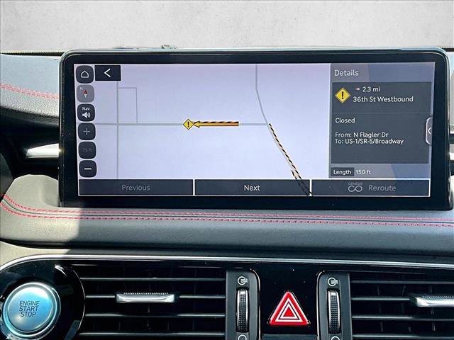 Used 2022 Genesis G70 3.3T RWD image 8