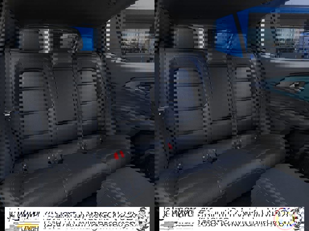 New 2026 Chevrolet Equinox EV LT image 17