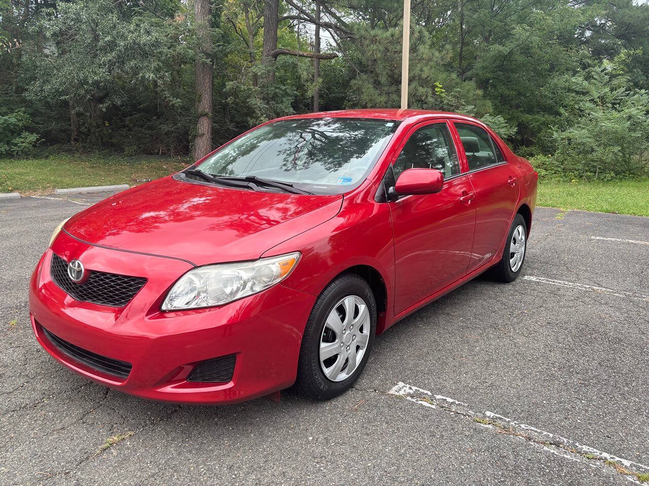 Used 2009 Toyota Corolla LE FWD image 1
