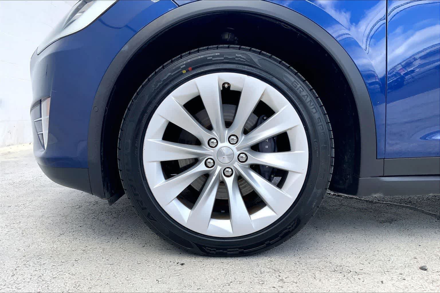 Used 2021 Tesla Model X Long Range AWD/4WD image 8