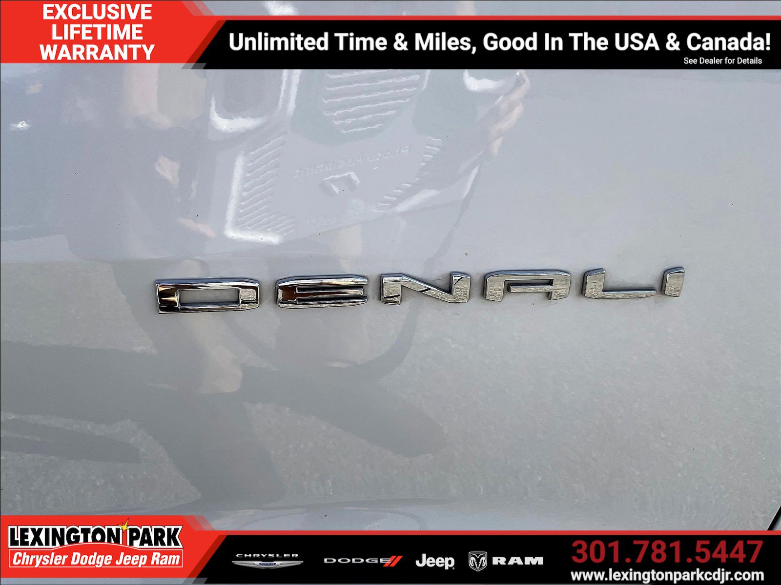 Used 2024 GMC Acadia Denali w/ Super Cruise Package FWD image 23